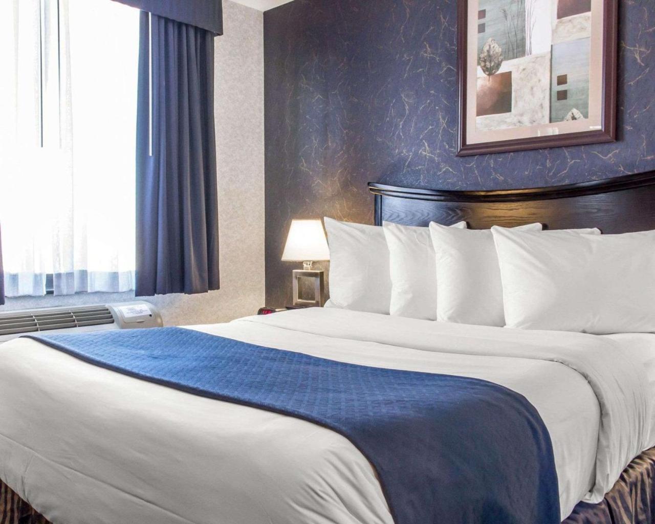 Paramount Inn 플로럴 파크 외부 사진