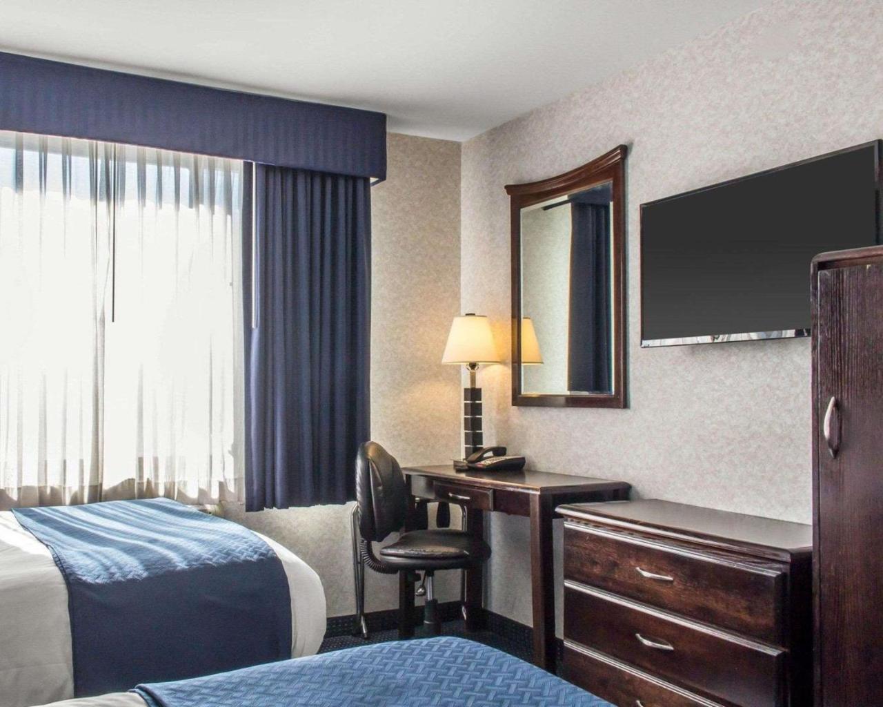Paramount Inn 플로럴 파크 외부 사진